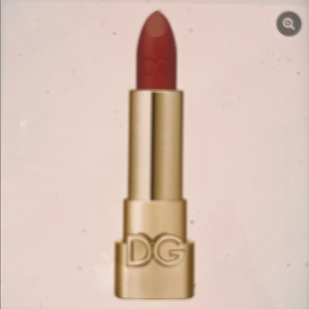 BNIB Dolce & Gabbana The Only One Matte Lipstick in 625 Vibrant RED BNIB NEW